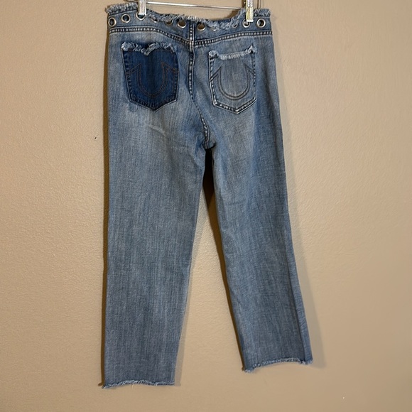 True Religion Y2K Super Low Rise Stovepipe Deconstructed Crop Jeans Size 27 - Picture 4 of 13